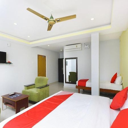 Sai Golden Rooms Τιρουπάτι Εξωτερικό φωτογραφία